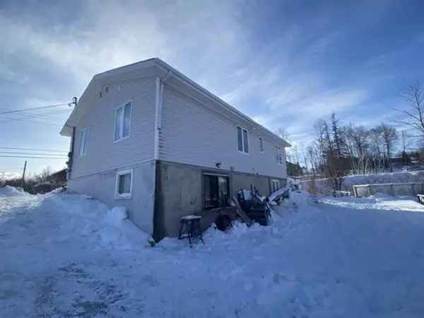 Bungalow for Sale in La Malbaie St-Fidèle