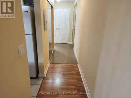 2 rooms apartment of 96 m² in Toronto