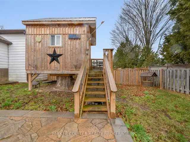 Rustic Charm Meets Modern Convenience Century Home Near Barrie