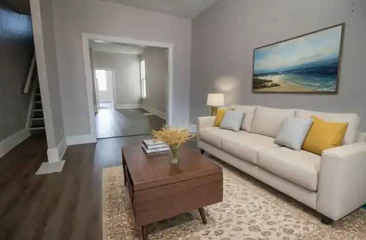 3 Bedroom Townhouse for Rent in Hamilton