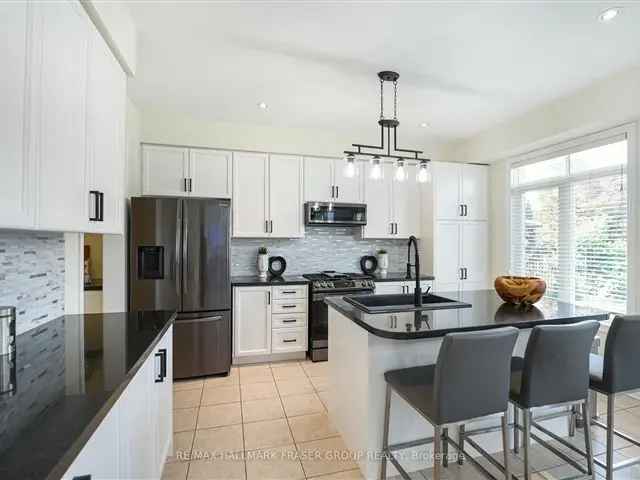 House For Sale in Pickering, Ontario