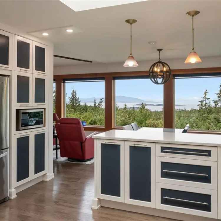 Ocean View Home in Nanoose Bay - 2 Primary Suites
