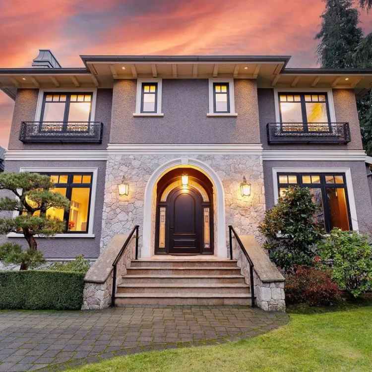 South Granville Custom Home by Architect Mimi