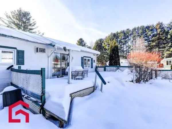 Mobile Home for Sale in Saint-Colomban