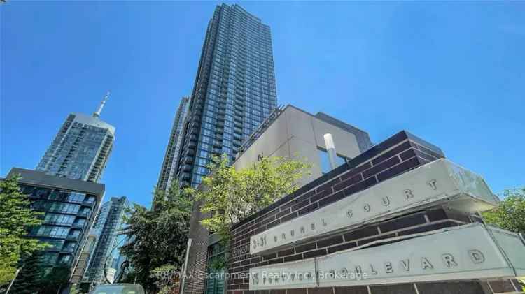 House For Sale in 11, Brunel Court, Toronto, Ontario