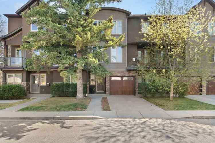 Executive Townhome in Tuxedo Park