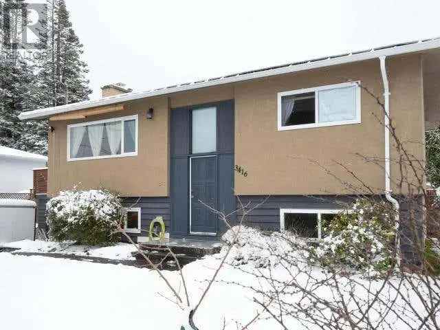 4 Bedroom Family Home in Grief Point Powell River