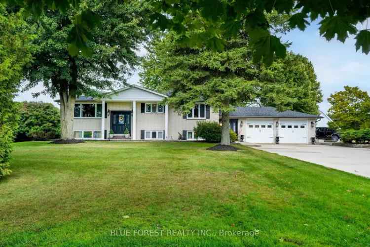 House For Sale in West Elgin, Ontario