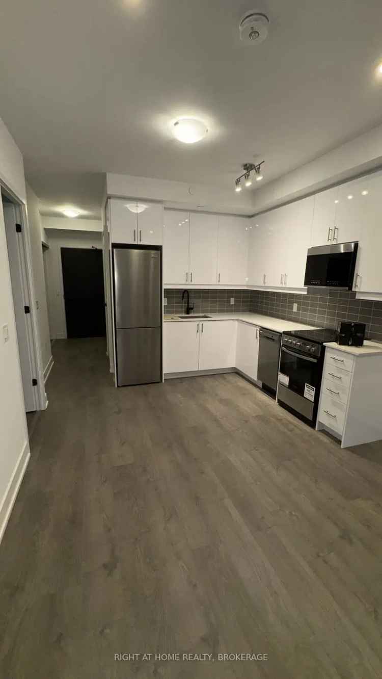 Condo For Rent in Oakville, Ontario