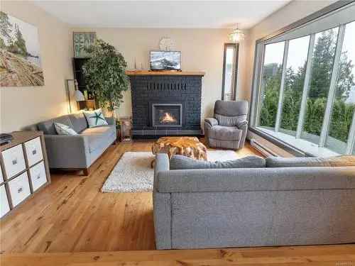 House For Sale In North Slope, Nanaimo, British Columbia