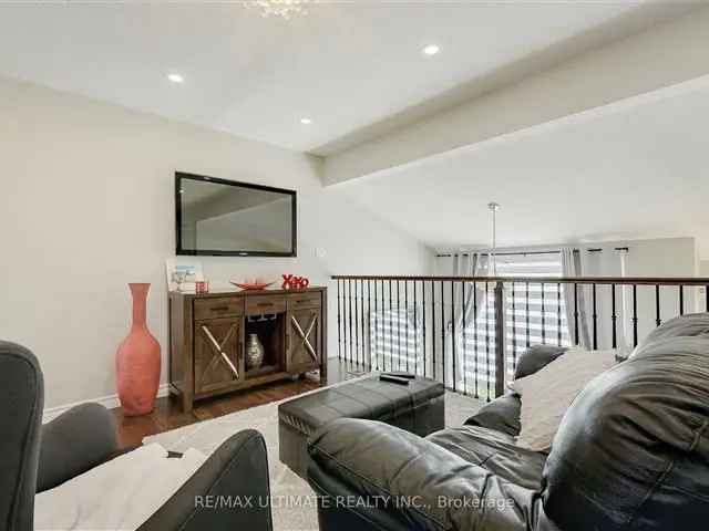 House For Sale in Barrie, Ontario