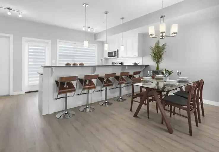 Rent Townhomes in Edmonton with Modern Amenities and Double Garage