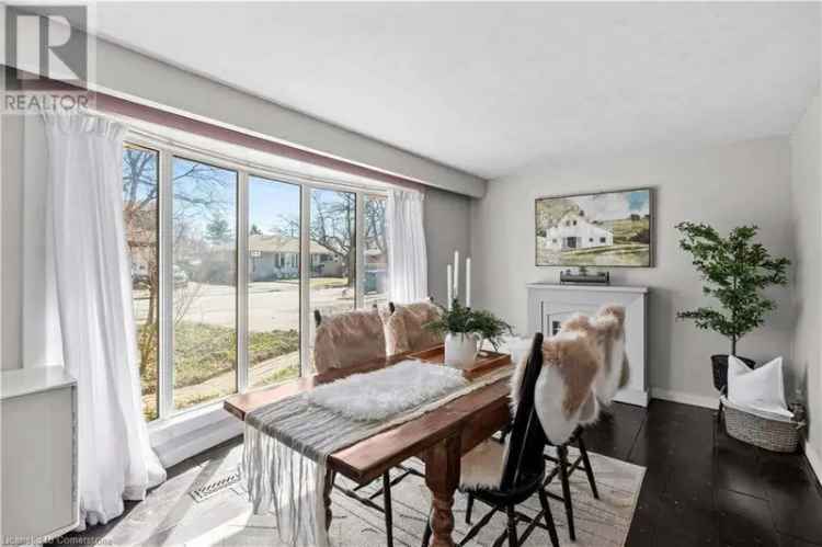 5 Bedroom 3 Bathroom Side Split Home in Burlington Elizabeth Gardens