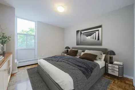 1 room apartment of 448 m² in Toronto