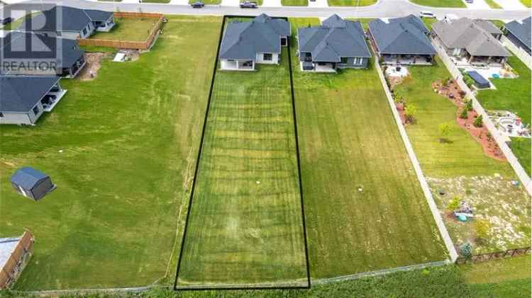 1884 Sq Ft Home with Triple Car Garage and Huge Lot
