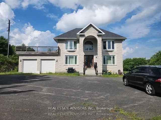 11 Bedroom 7 Bathroom Hilltop Retreat On 1.4 Acres