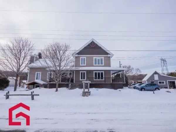 Bi-Generational Home for Sale Large Lot Montérégie