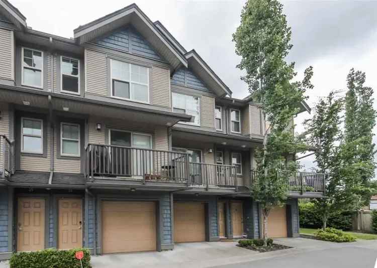 Luxury Townhouse in Desirable Clayton Neighborhood