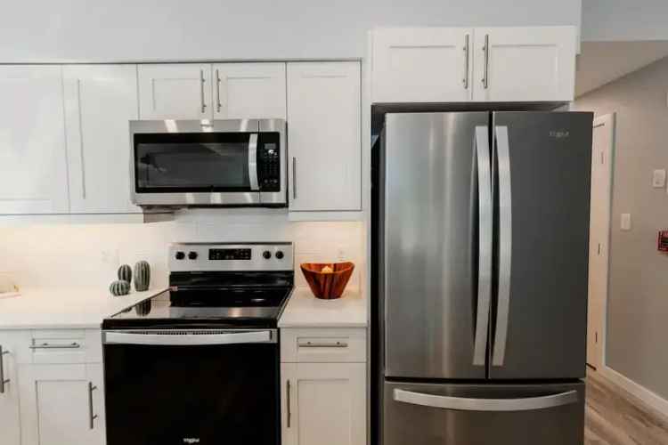 Rent Apartment in Winnipeg with Spacious Suites and Modern Amenities