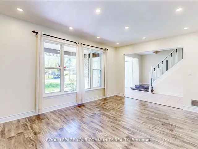 House For Sale in East Gwillimbury, Ontario