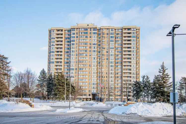 Renovated 2 Bed 1 Den Condo in Brampton with Amenities