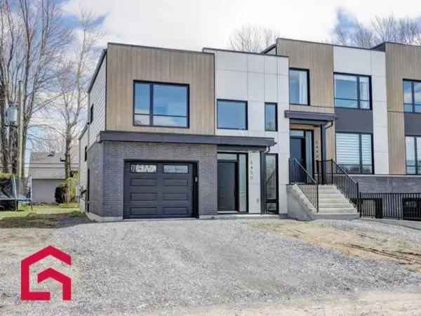 Two or More Storey Townhouse for Sale in Montérégie