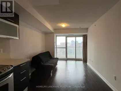 1 room apartment of 128 m² in Toronto