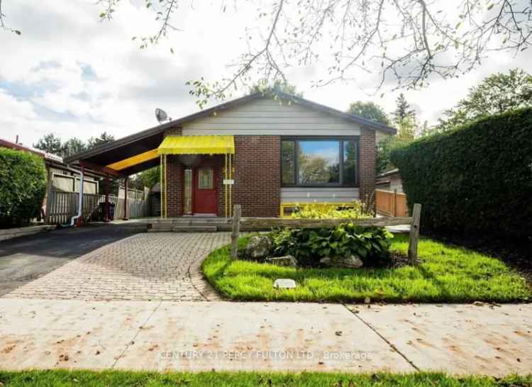 House For Sale in Toronto, Ontario