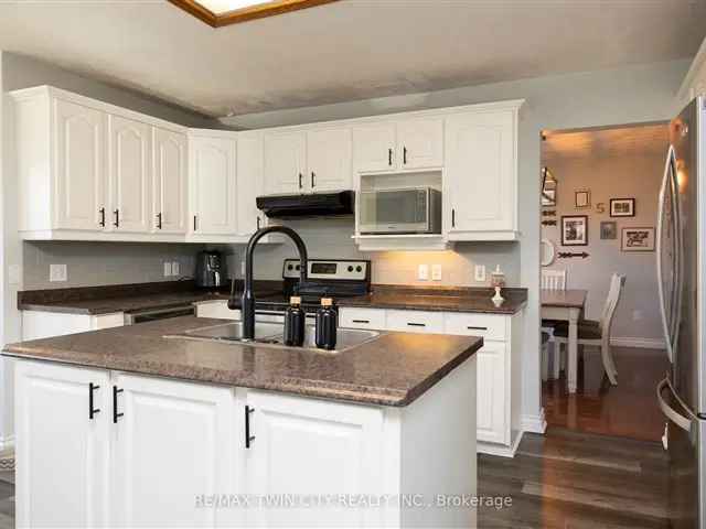 House For Sale in Norwich, Ontario