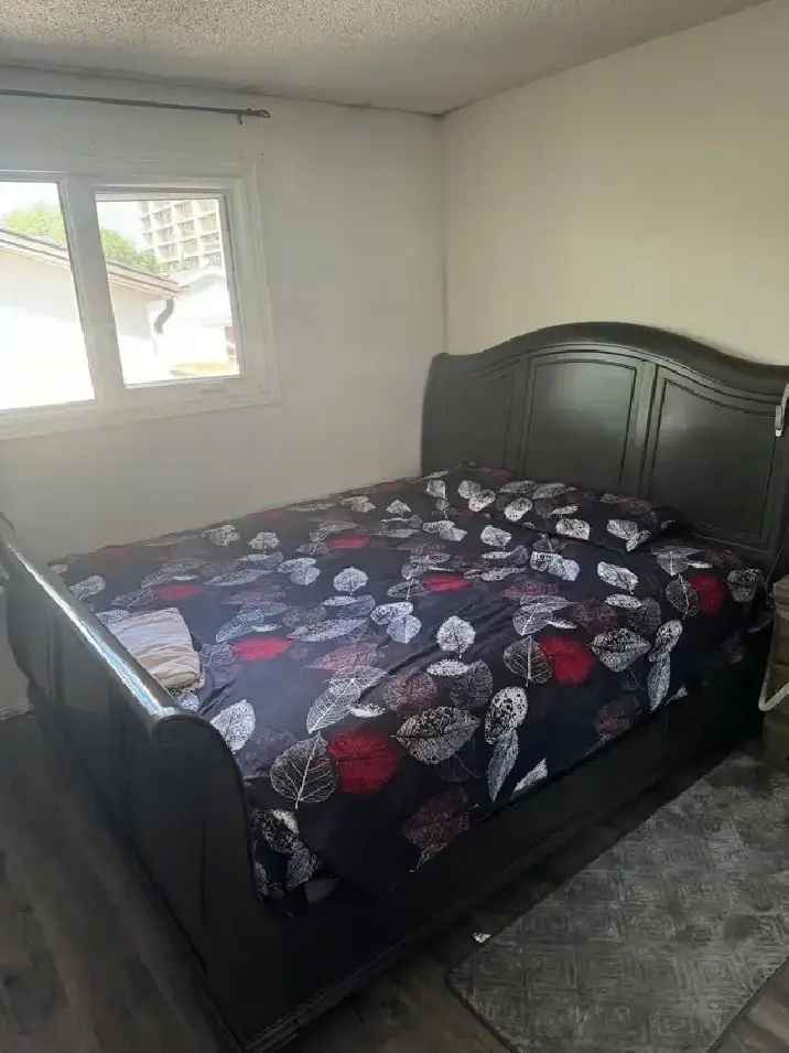 Furnished room for rent