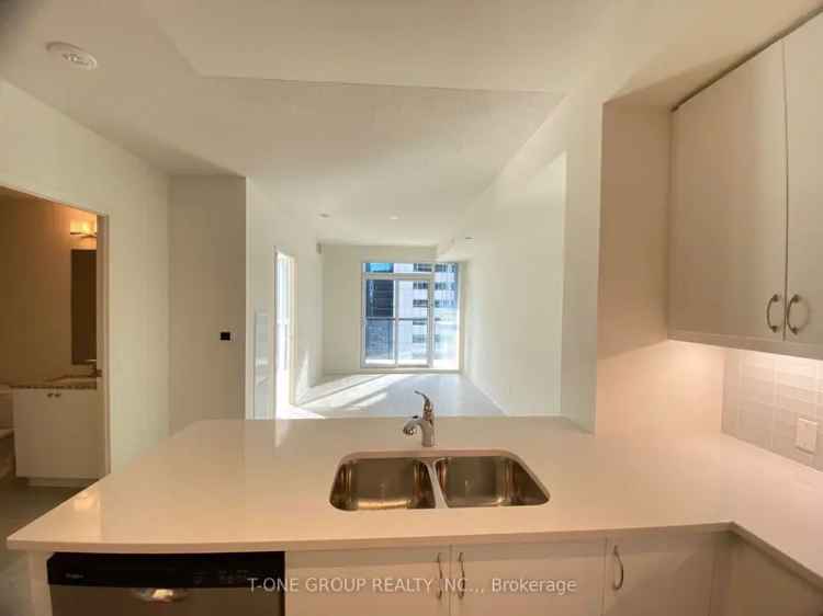 New Pearl Place Condo 1 Bed + Den West Views