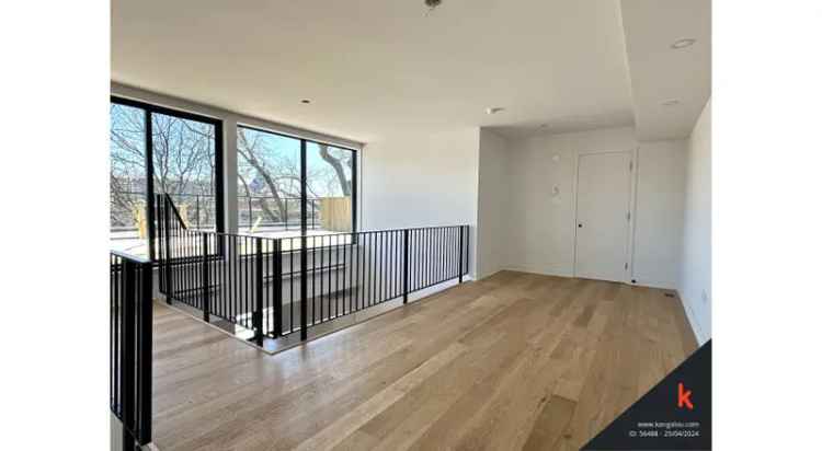 Condo For Rent in Montreal, Quebec