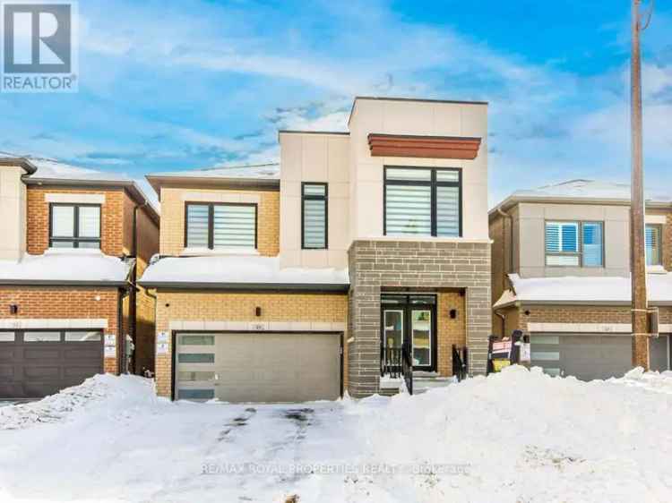 Stunning 3000+ Sqft Stouffville Home 2 Primary Bedrooms Chef's Kitchen