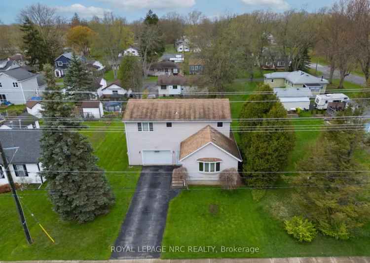 Charming 1934 Crystal Beach Home - 4 Beds, 1.5 Baths, Double Garage