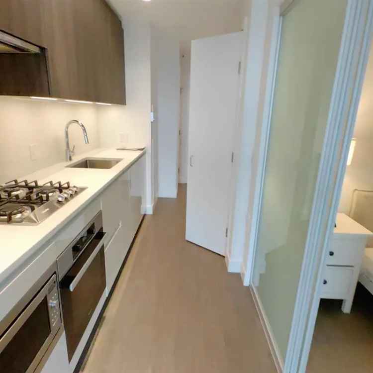 Luxury Junior One Bedroom Plus Studio Paramount by Keltic Richmond