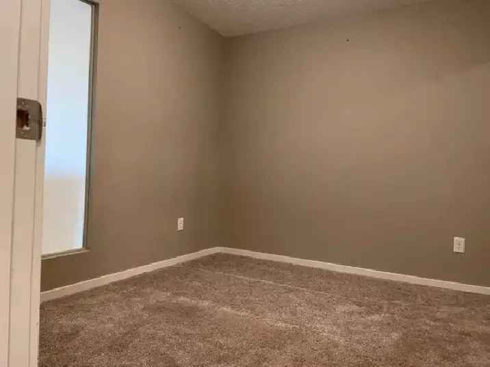 Room for rent for girl in south edmonton