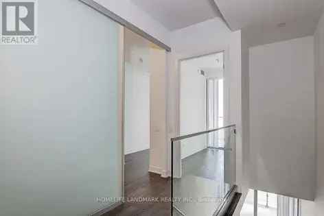 2 rooms apartment of 625 m² in Toronto