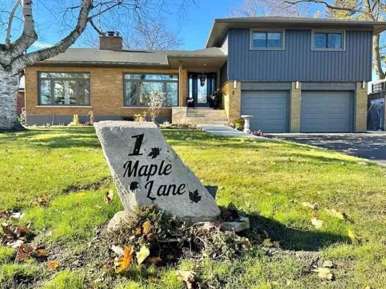 House For Sale in Tillsonburg, Ontario