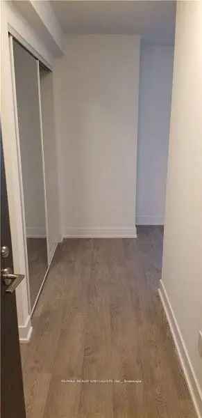 Immaculate Rent One Bedroom Suite with Parking in Islington Terrace