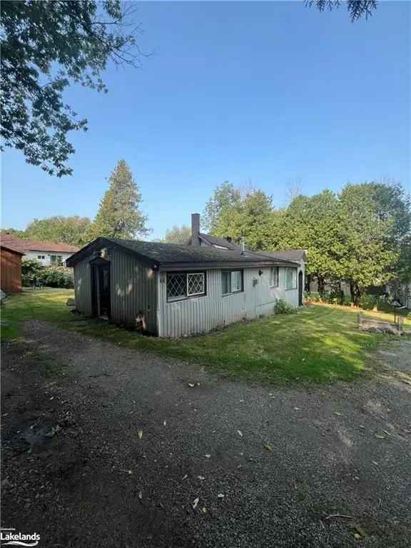 House For Sale in Tay, Ontario