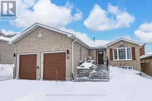Move in Ready Barrie Bungalow - 2500 sq ft - Modern Upgrades