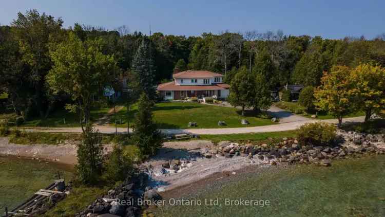 6-Bedroom Balmy Beach Home with Pool and Shop