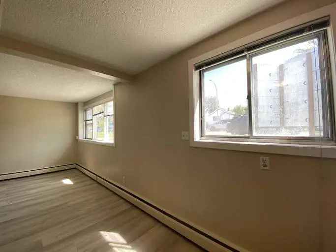 122 12 Avenue NW -  in Calgary