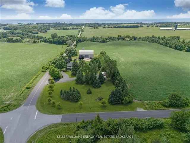 Country Living Close To Town Charming Century Home