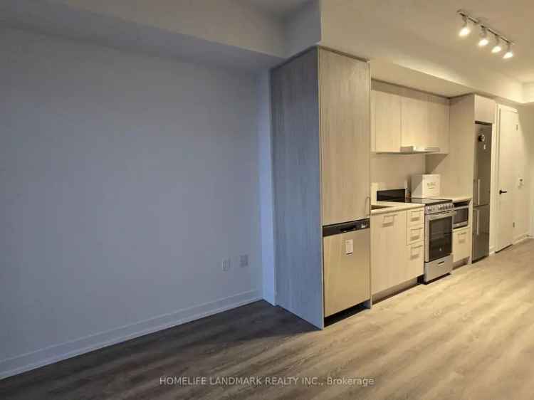 Brand New 1 1 Bedroom Plus Den Condo in Vaughan Festival Tower B