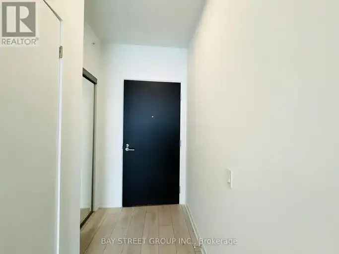 Luxury Waterfront Condo in Barrie 1 Bed 2 Bath