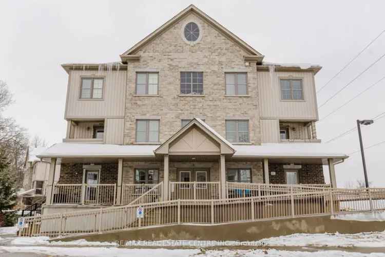 Stunning 2-Bedroom Townhome in Huron Park