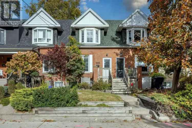 Riverdale Stunner - Updated Kitchen Hardwood Floors Spa Ensuite