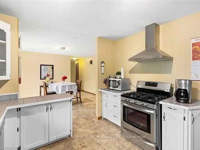 House For Sale in Southgate, Ontario