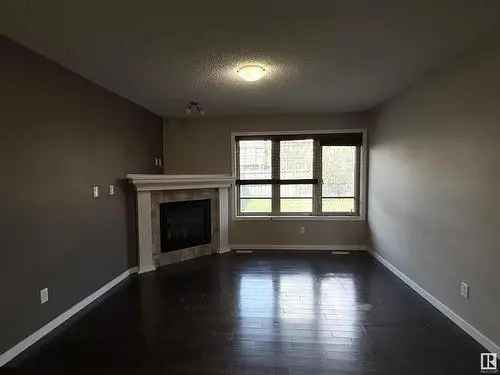 House For Sale in Ambleside Edmonton